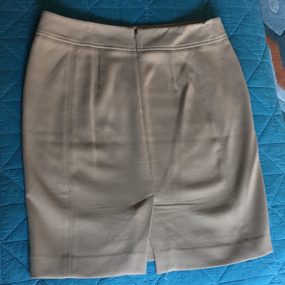 LOFT Khaki Pencil Skirt - Picture 2 of 4